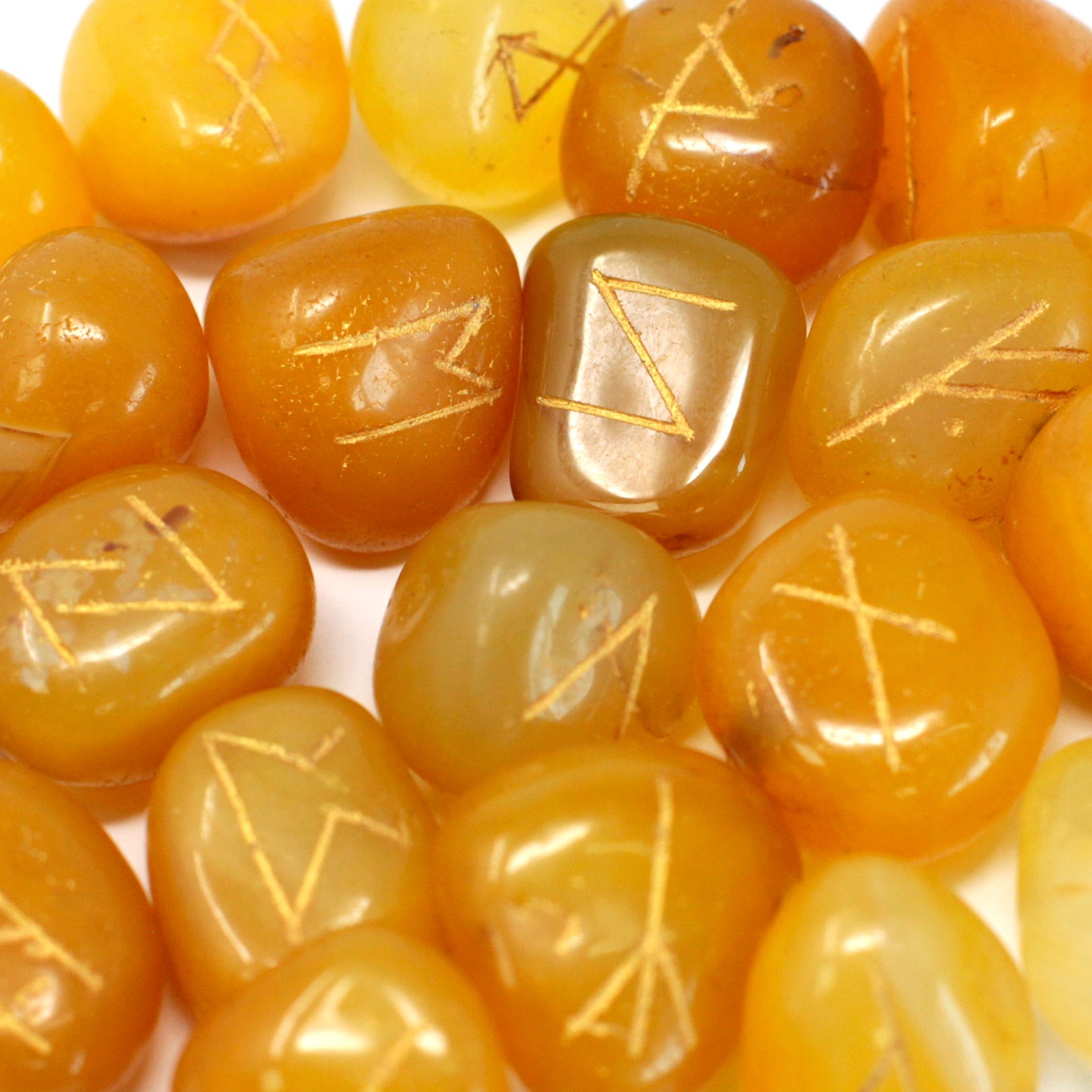 Indian Runes in Pouch - Yellow Onyx