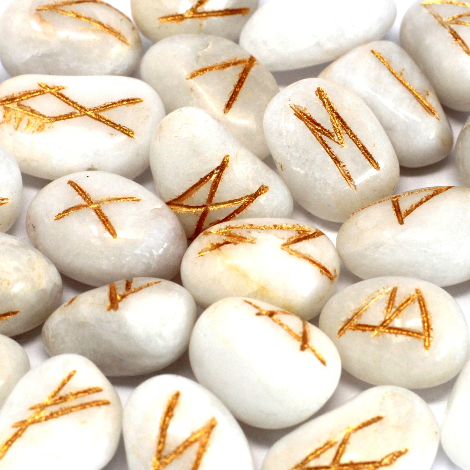 Indian Runes in Pouch - White Agate