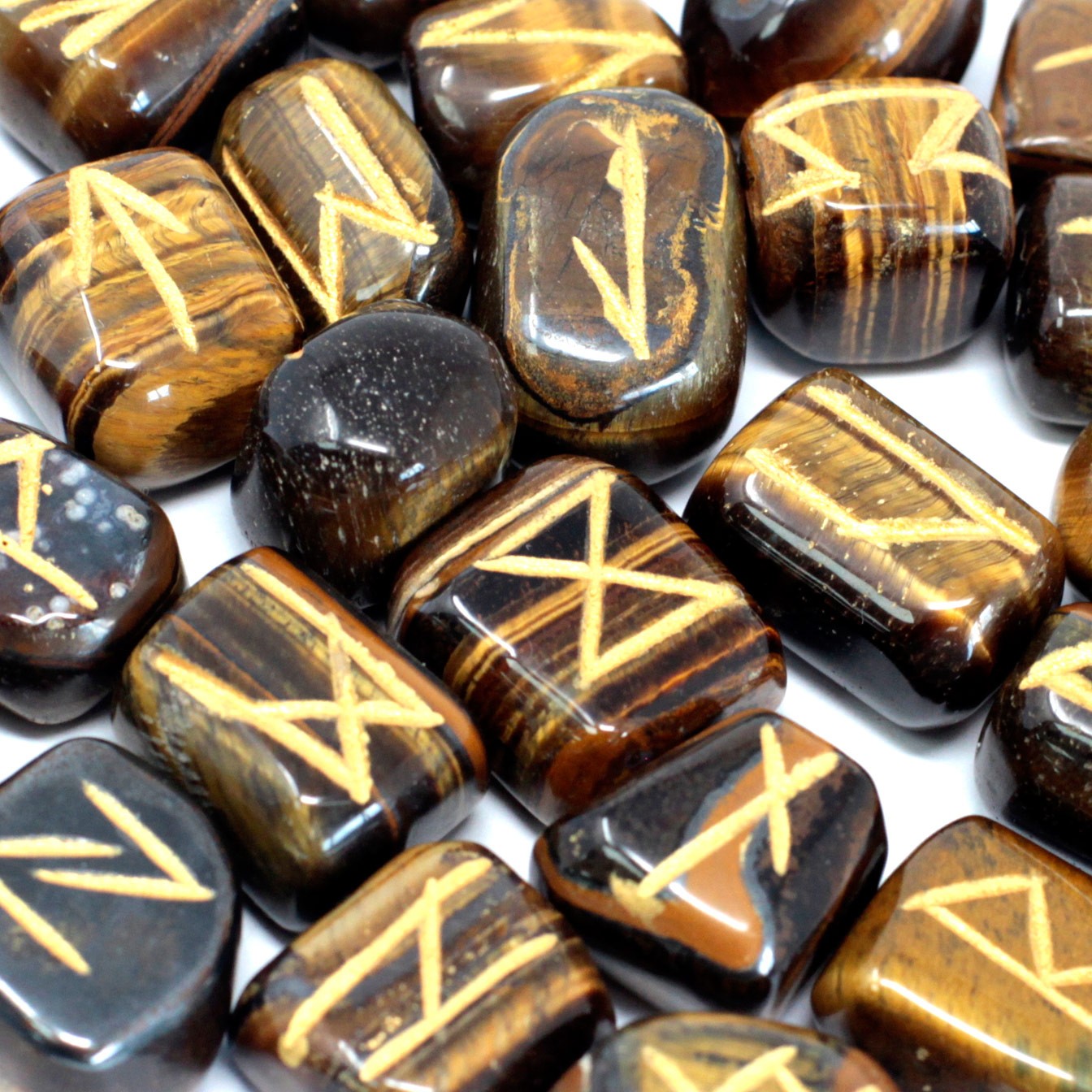 Indian Runes in Pouch - Tiger Eye