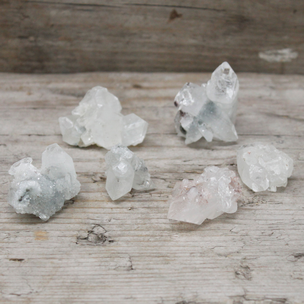 White Appophyllite Clusters 20-30mm - Click Image to Close