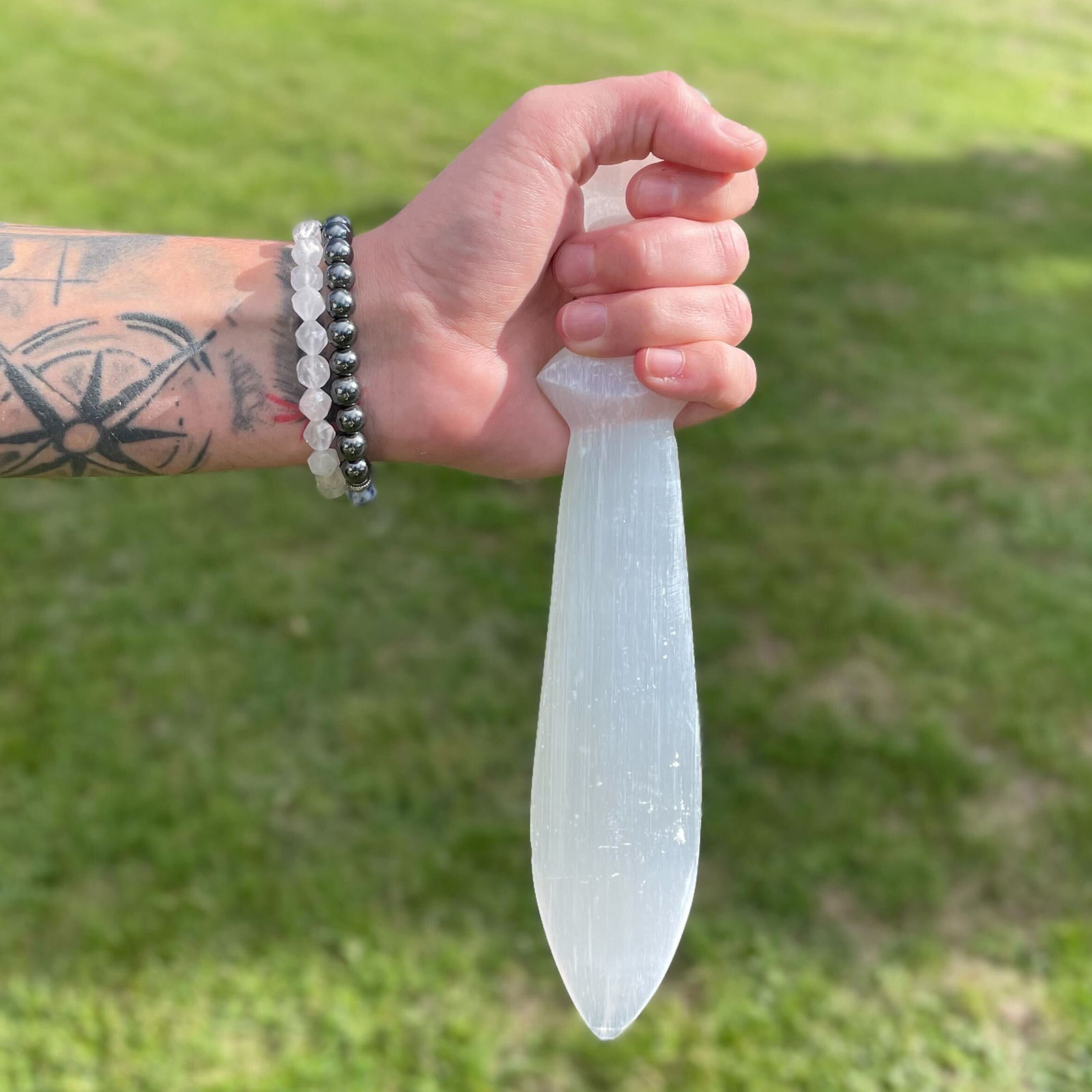 Selenite Lrg Ritual Knife - Spiral (25cm) - Click Image to Close